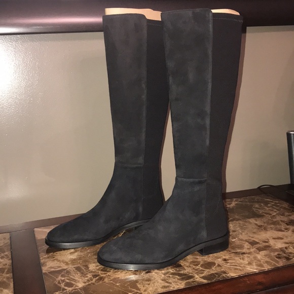 🆕 Gorgeous Stuart Weitzman half and half Black Suede boots. 1 inch heels. - Picture 3 of 14